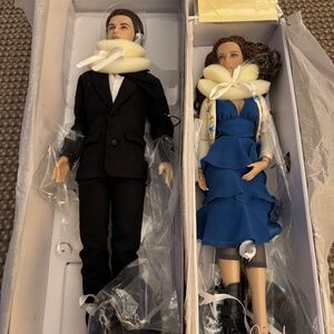 SOLD AS SET  Tonner - Bella Swan and Edward Cullen Twilight Movie TURN ME